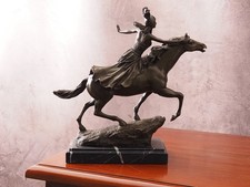 Sculpture En Bronze « Princesse Guerrière Sur Cheval » – Signée – Vintage