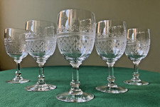 5 verres à vin en cristal guillochés Meisenthal ? Portieux ?