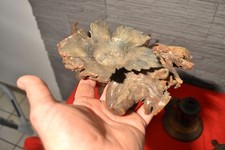 Cendrier ancien artisanal pied