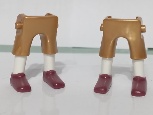 Playmobil jambes dorées - x2,