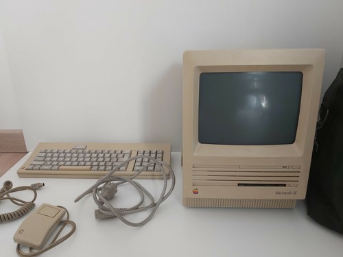 Ancien ordinateur apple - ancien,