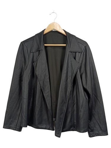 Kim veste simili - co,
