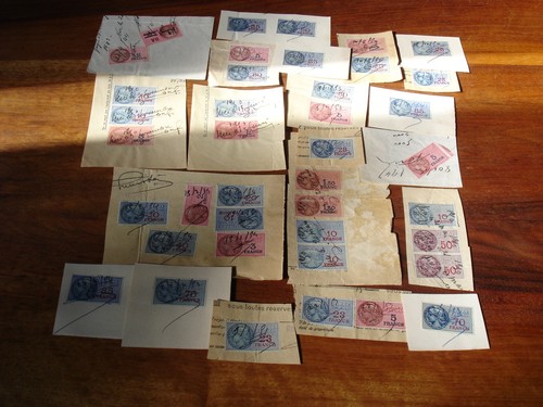 Lot environ timbres - lot, 40