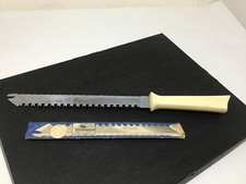 Vintage QUIKUT Knife Stainless Blade Cream Bakelite Handle W/ Sheath