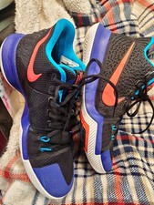 Size 8 - Nike Kyrie 3 Kyrache Light