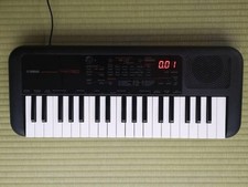YAMAHA PSS-A50 Electronic Keyboard 37 Keys Mini Keyboard Used Good Condition