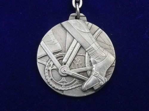 Superbe rare top porte cles - superbe,