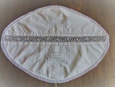  NAPPERON ANCIEN BRODE ET