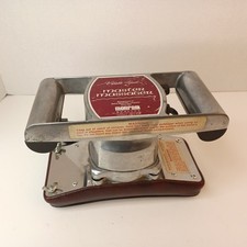 Morfam Variable Speed Deep Tissue Master Massager M73-625A 