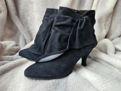 Bottines à - 987),