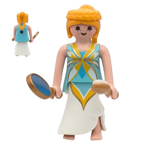 Playmobil figurine femme robe