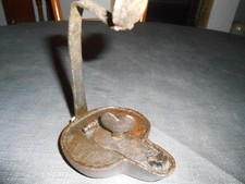 ANCIENNE LAMPE A HUILE