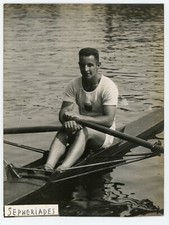 PHOTO, Agence France Presse le roameur SEPHÉRIADES rowing sport