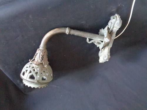 Très ancienne applique - très, en