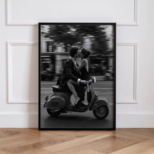 Romantic couple kissing - romantic,