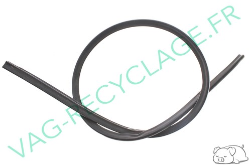 Joint capot moteur - capot,