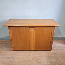 BUFFET, PETITE  CABINET DE