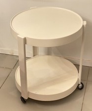 Desserte sur roulettes