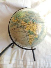 Ancien Globe Terrestre Tripode