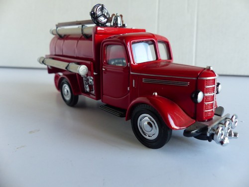 Véhicules miniatures pompiers - véhicules,