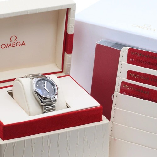 Montre quartz noire pour - à,