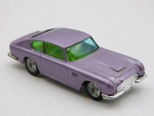 Corgi Toys Husky Aston Martin DB6 1/64 Modèle De Voiture En Métal Vintage