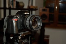 Nikon D70s + Zoom AF-S G ED