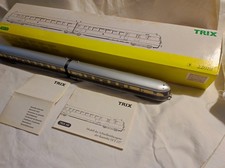 HO Scale Trix 22010 STV 137 Digital Automotive