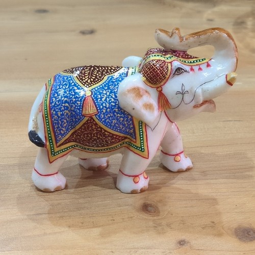 Statuette figurine éléphant