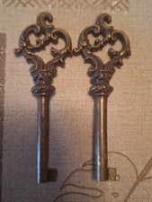 Lot De 2 Clés De Bahut