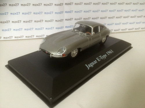 Voiture jaguar type - e, 1961
