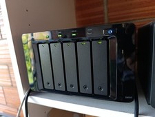 Synology Dx 513 + 9tb