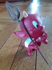 FIGURINE RESINE HOT STUFF