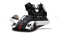 ALM850611001 1/18 PAGANI ZONDA 5 CINQUE ROADSTER 2009 WHITE BLACK CARBON