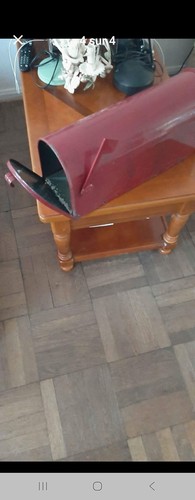 Boîte lettres - à,