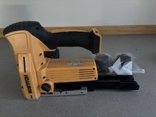 Bostitch DSW-3519 Cordless Carton Closing Stapler 1-3/8" Crown staples