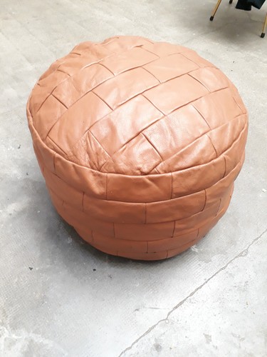 Vintage pouf cuir patchwork - en,