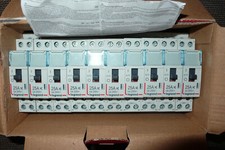 CONTACTEUR SILENCIEUX 25AMPERES JOUR/ NUIT 25A 220V LEGRAND 412501  0/auto/1