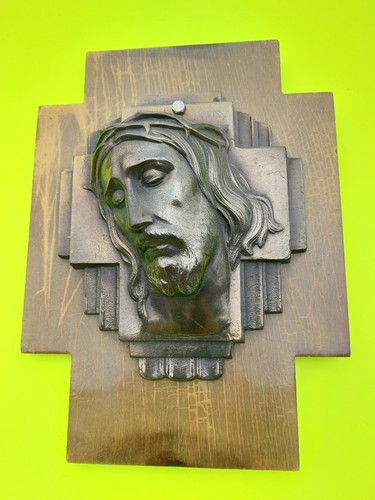 Ancienne tete christ avec - tete,