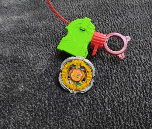 Toupie beyblade métal fusion - toupie,