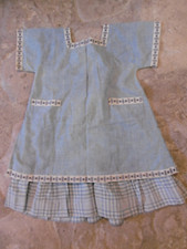 Jupon et robe tablier fillette 1900