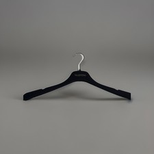 Authentic Luxury Hangar - Valentino,