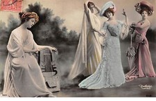 Artist - No. 63934 - Young women, one next to a kind of lyre -