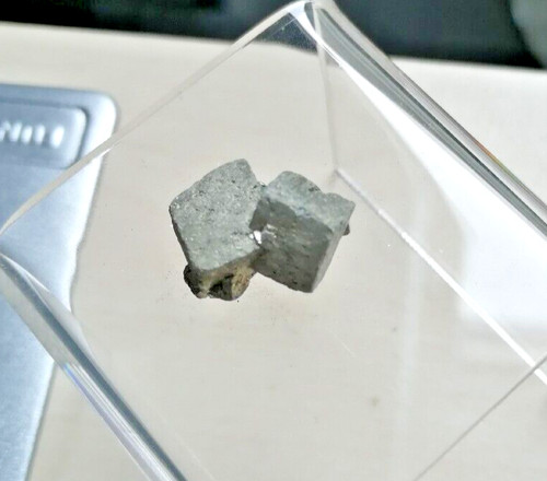 Cube pyrite 1 5 cm - cube, de