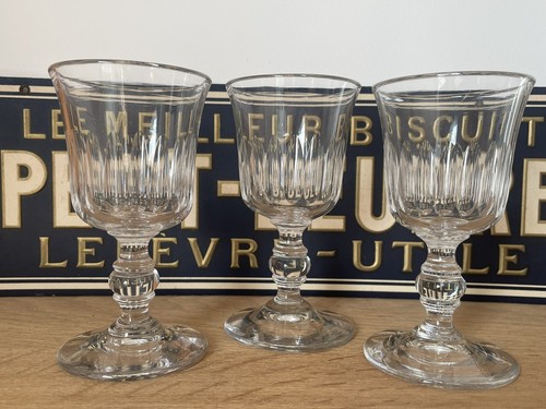 Anciens verres vin - anciens,