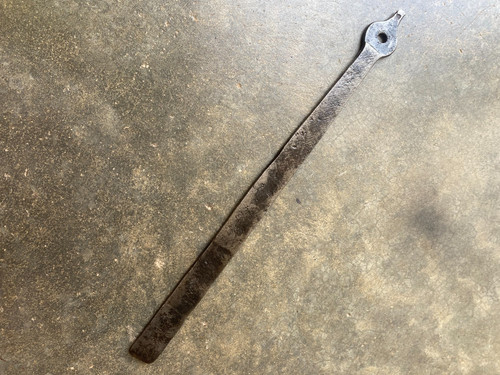 Ancienne barre fer forgé pour