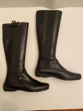 Bottes noires, élastiquées