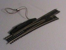 long aiguillage HO ROCO/AIG ELECTRIQUE A DROITE/CABLE/LONG 30.2 CMS/OCC