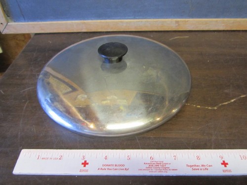 Stainless steel pan - pan, 8.75"