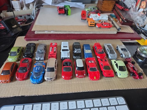 Lot voitures mc toys - de,